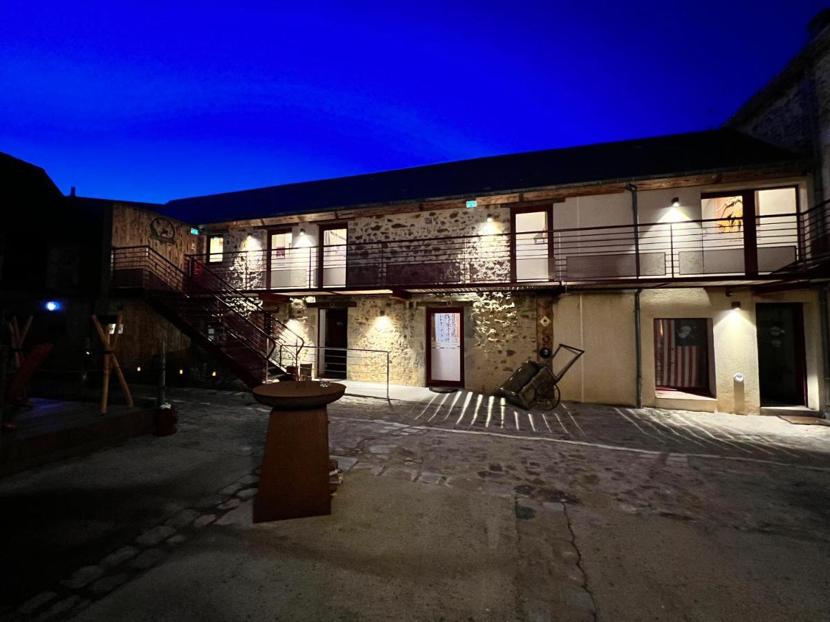 Hotel Le Ranch Brulon Bagian luar foto