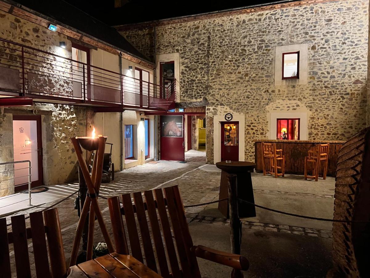 Hotel Le Ranch Brulon Bagian luar foto
