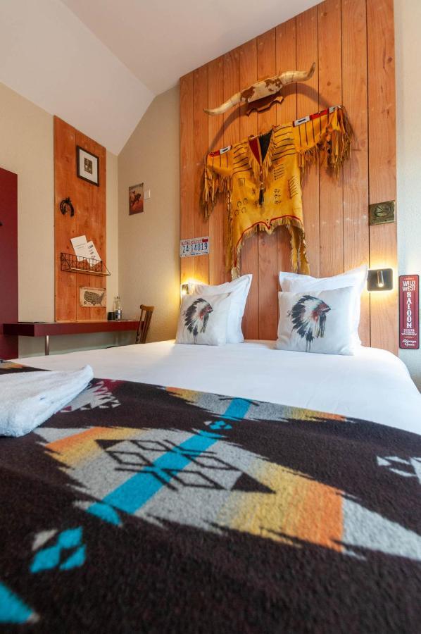 Hotel Le Ranch Brulon Bagian luar foto